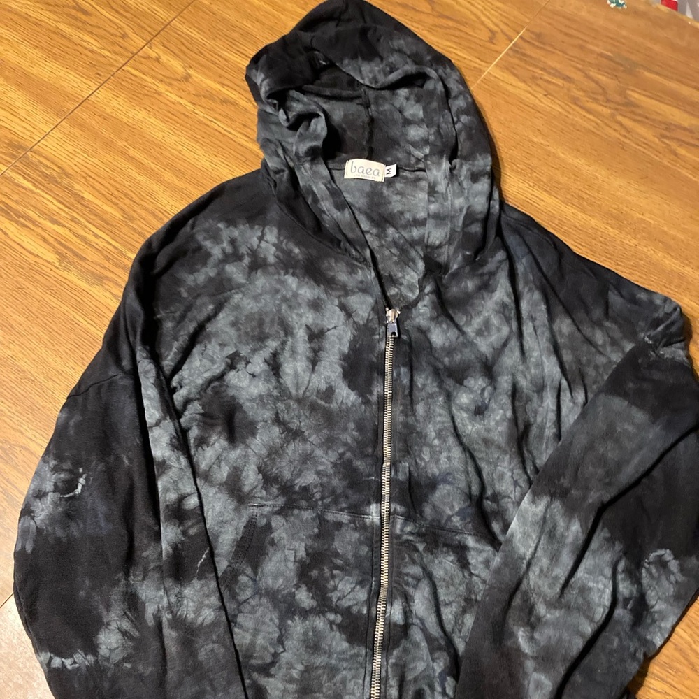 Baea Women’s Full Zip Hoodie